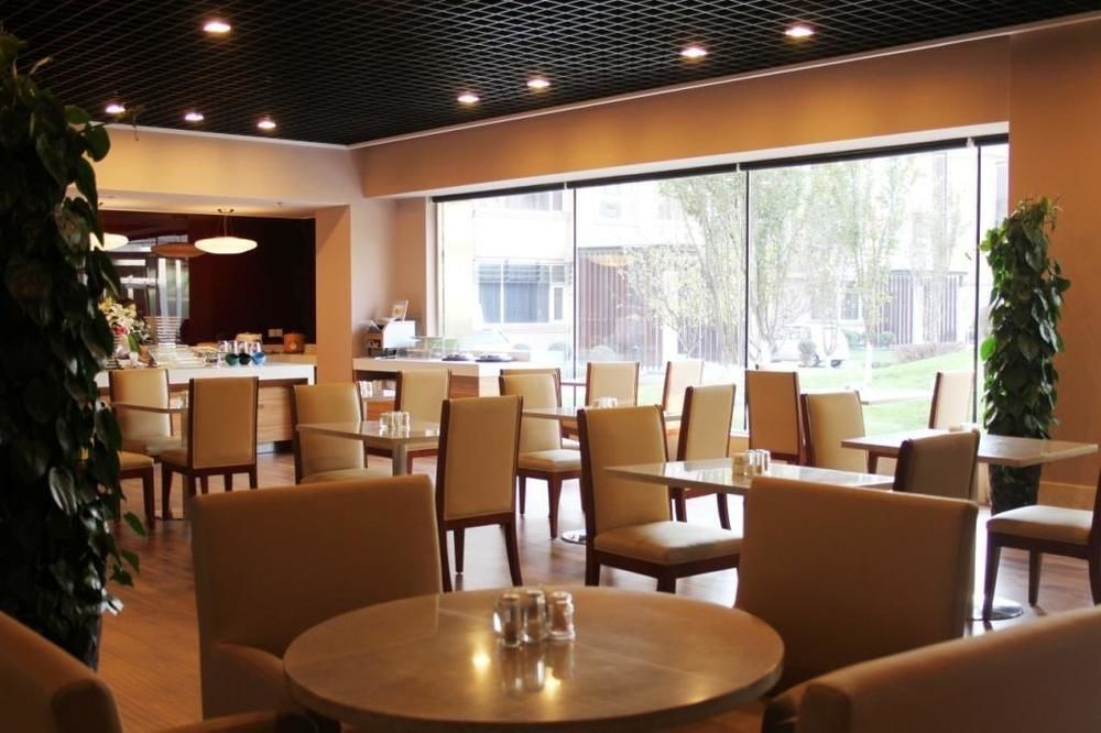Green Park Hotel Tianjin Binhai  Екстер'єр фото